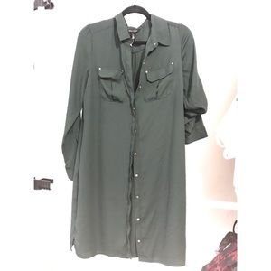 White House black market green dress